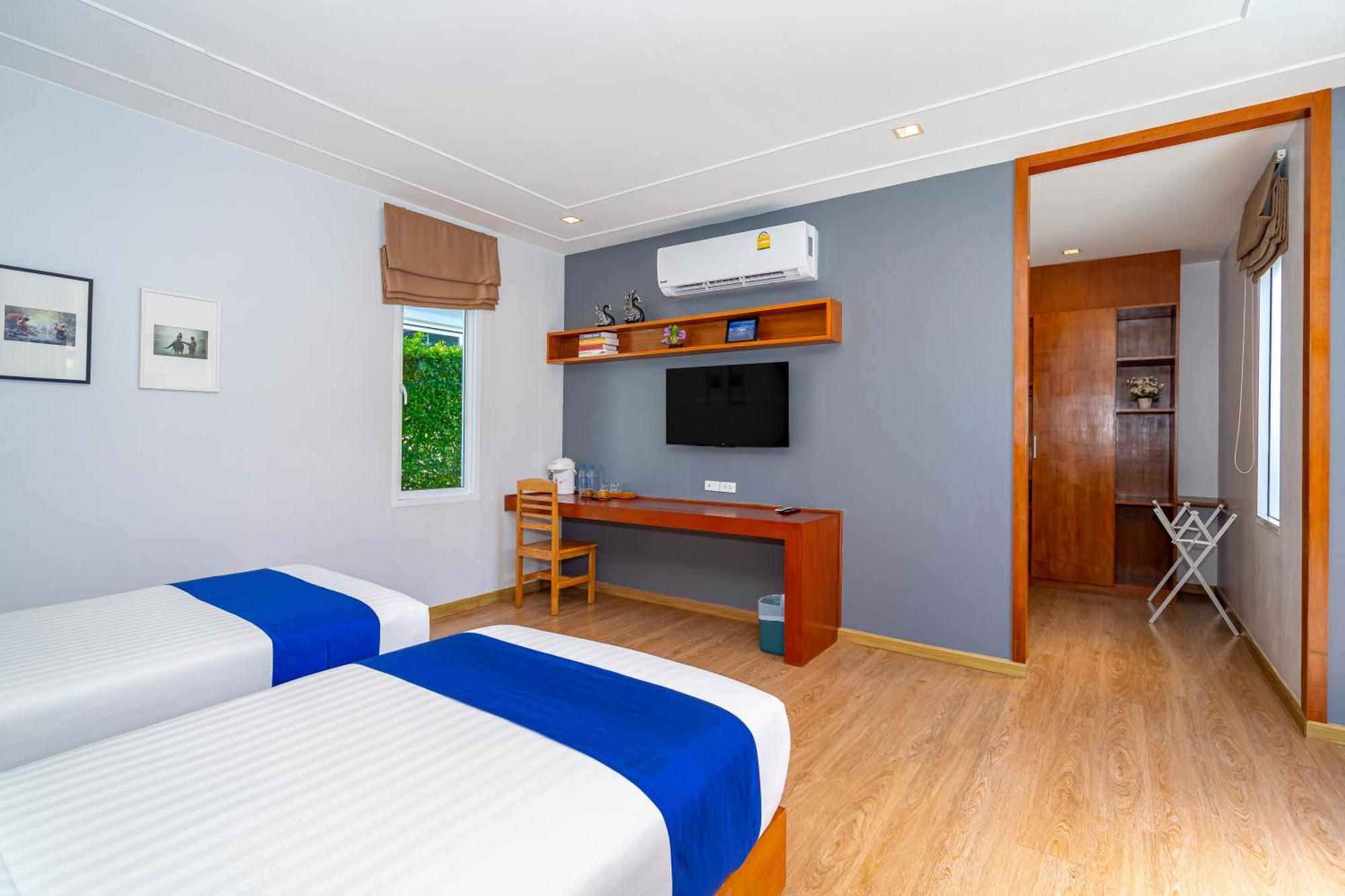 Phuket La Siesta Pool Villas & Pool Access Rooms Nai Harn Экстерьер фото