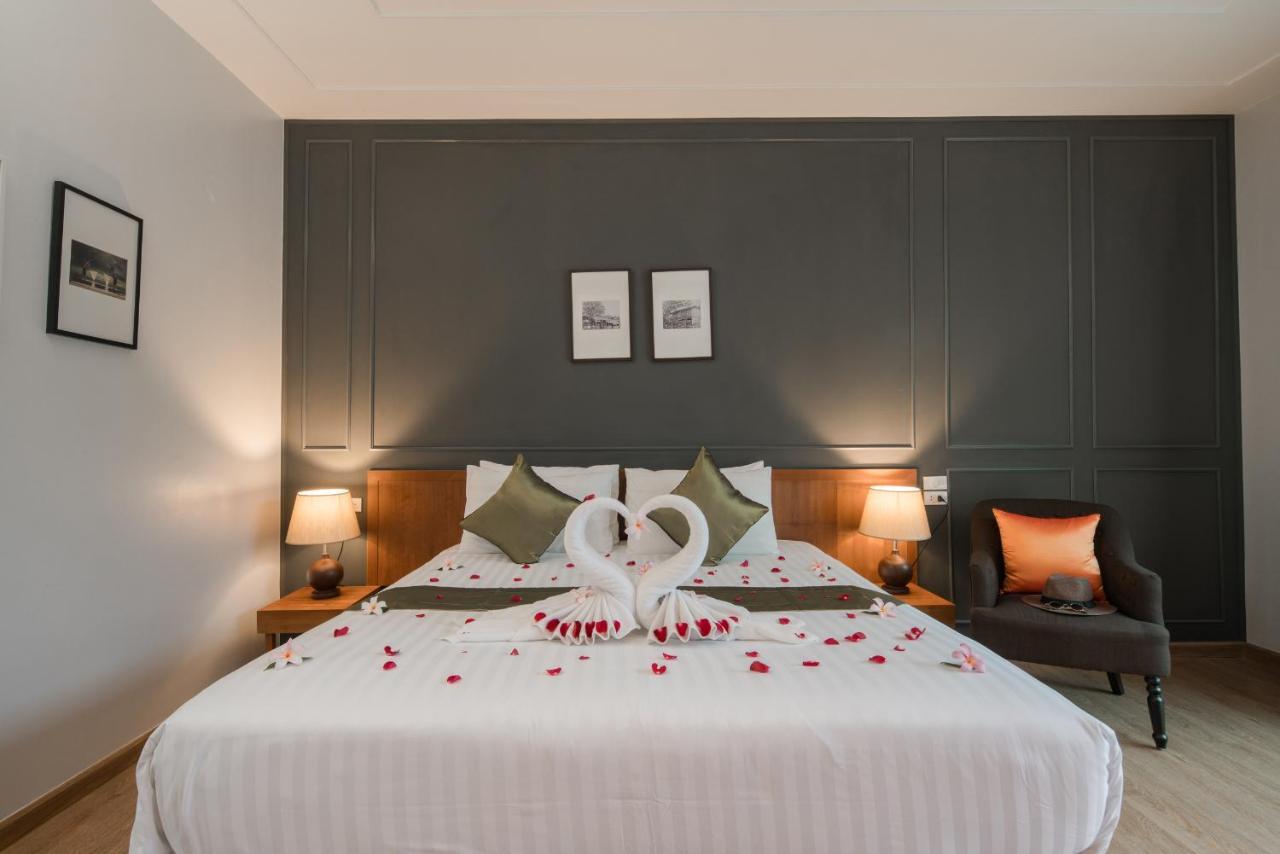 Phuket La Siesta Pool Villas & Pool Access Rooms Nai Harn Экстерьер фото